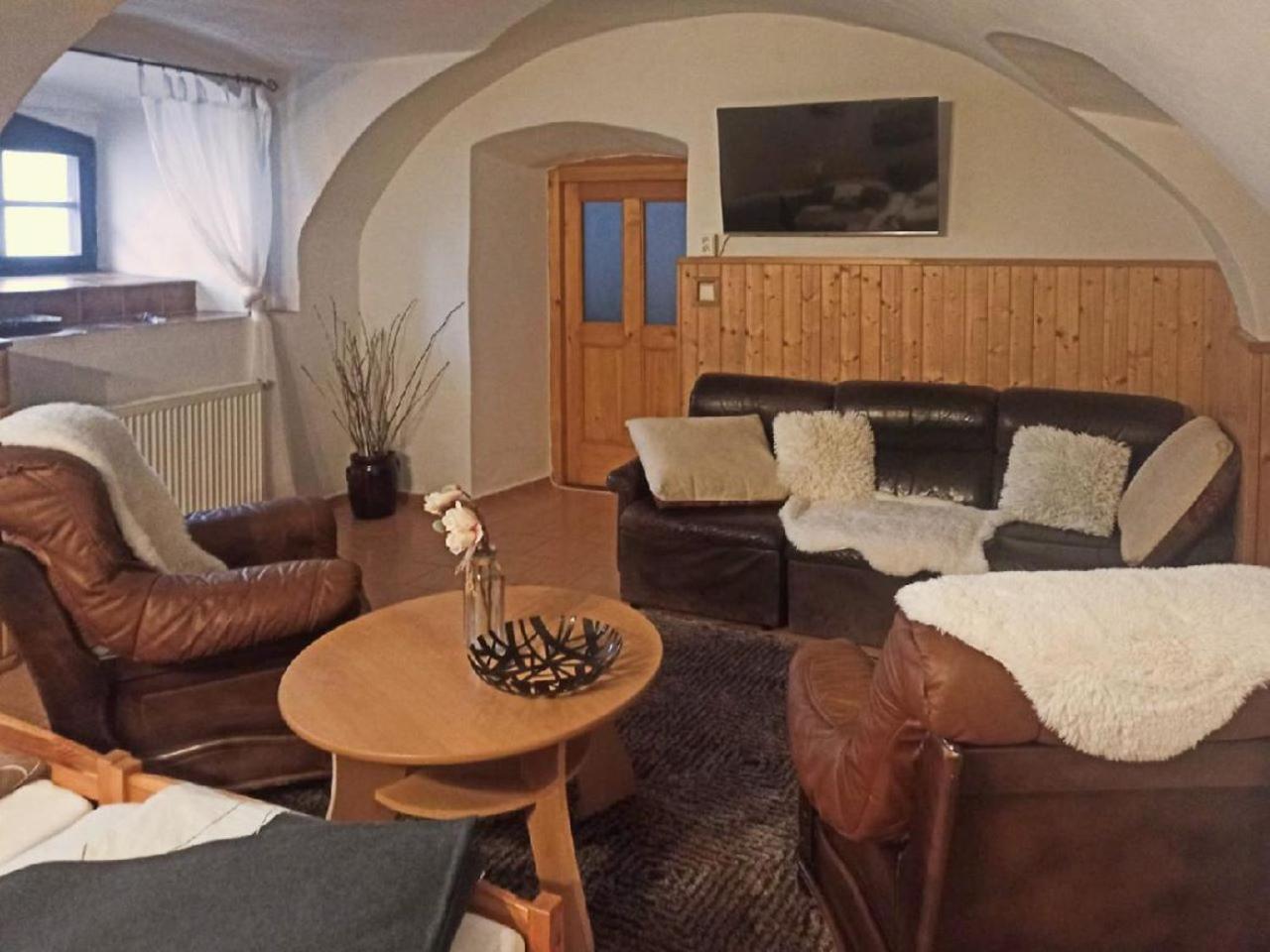 Apartmany Ziakova - Ubytovani Nove Hrady 111 Luaran gambar