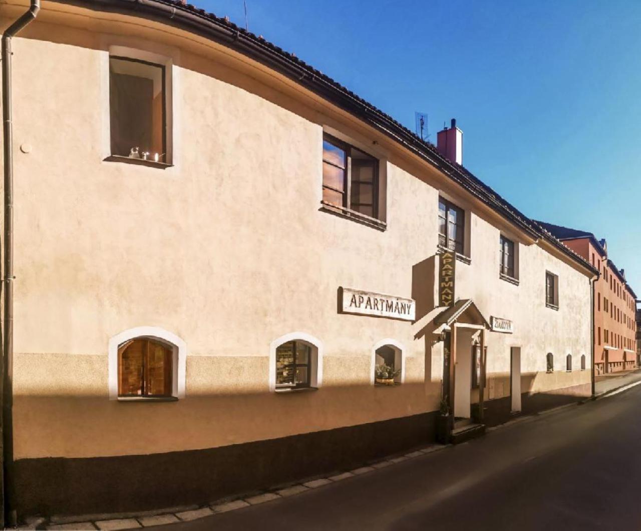 Apartmany Ziakova - Ubytovani Nove Hrady 111 Luaran gambar